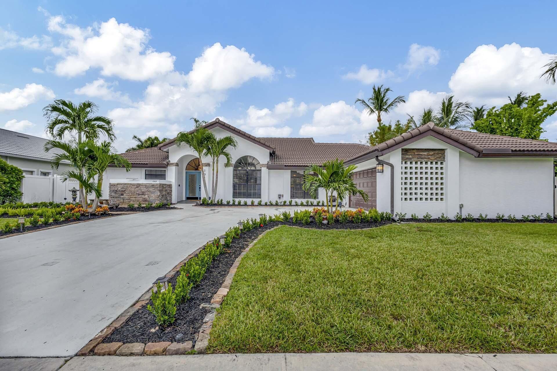 1915 Newhaven Avenue, Wellington, FL 33414 Photo