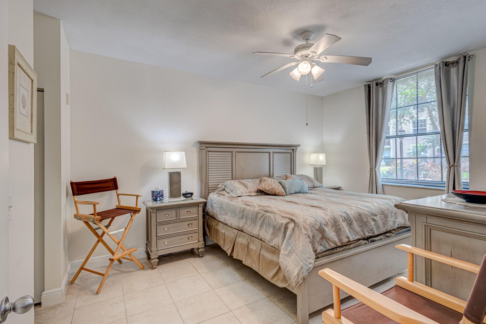 630 S Sapodilla Avenue, Unit 112, West Palm Beach, FL 33401 Photo