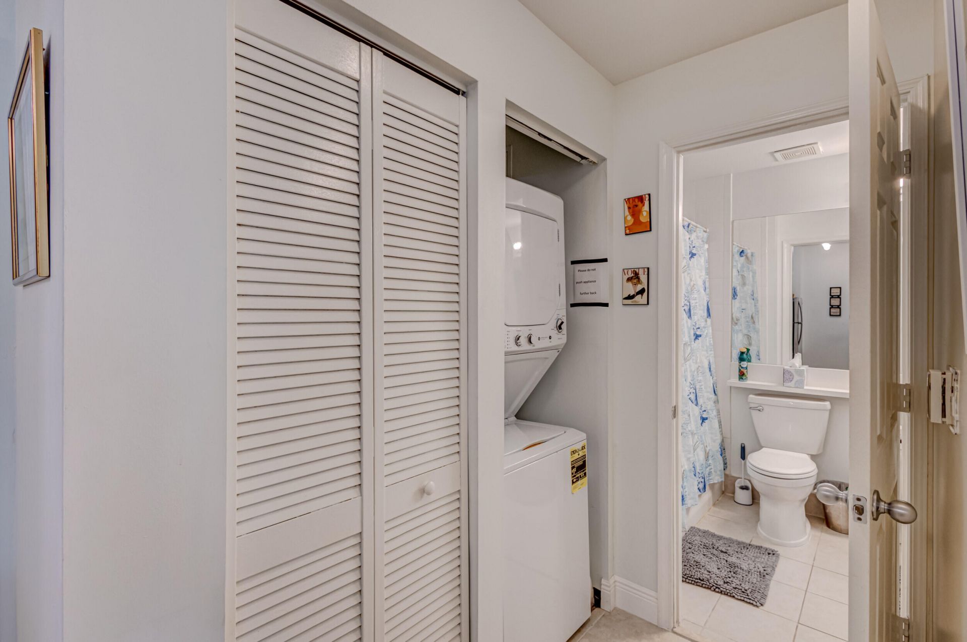 630 S Sapodilla Avenue, Unit 112, West Palm Beach, FL 33401 Photo