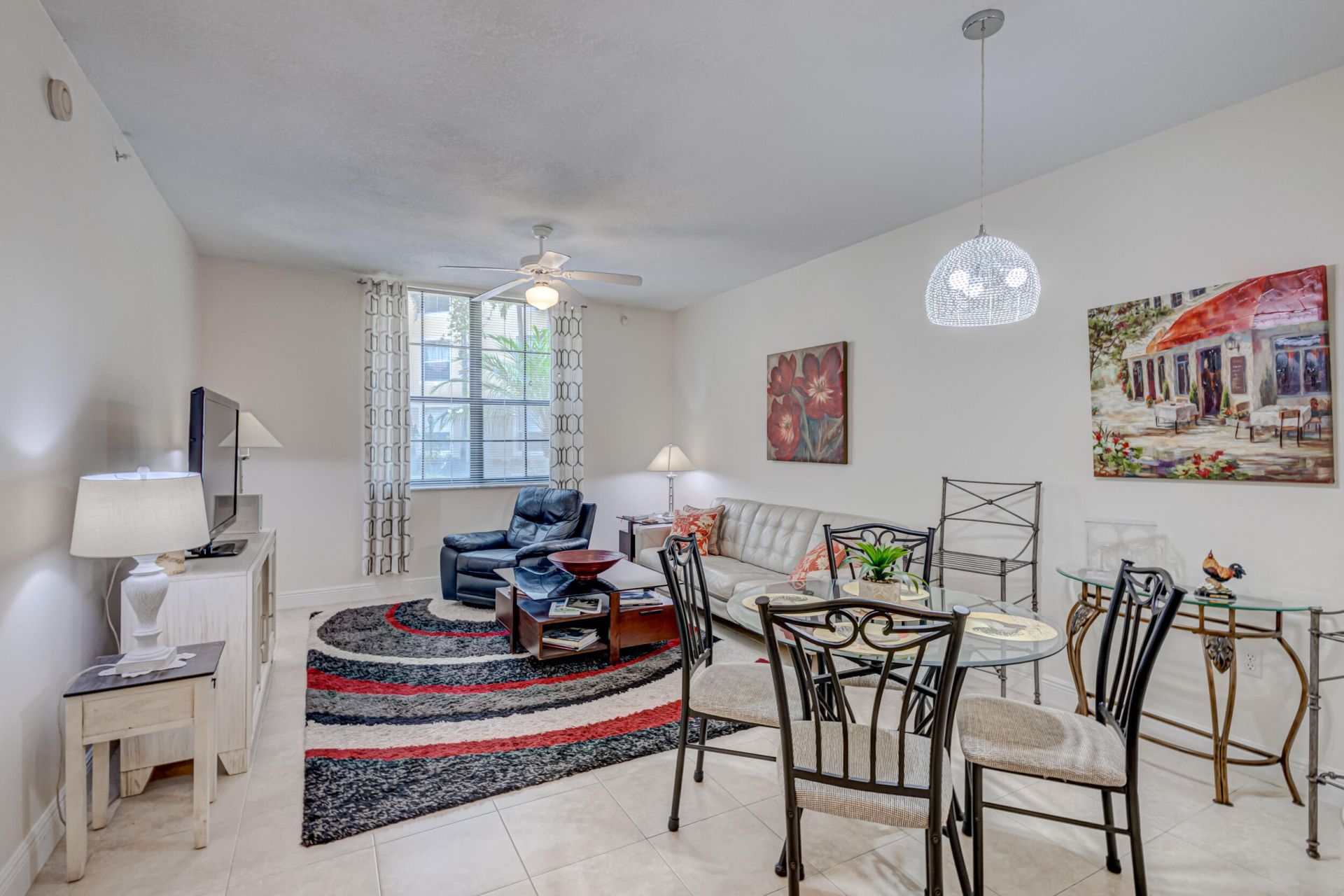 630 S Sapodilla Avenue, Unit 112, West Palm Beach, FL 33401 Photo