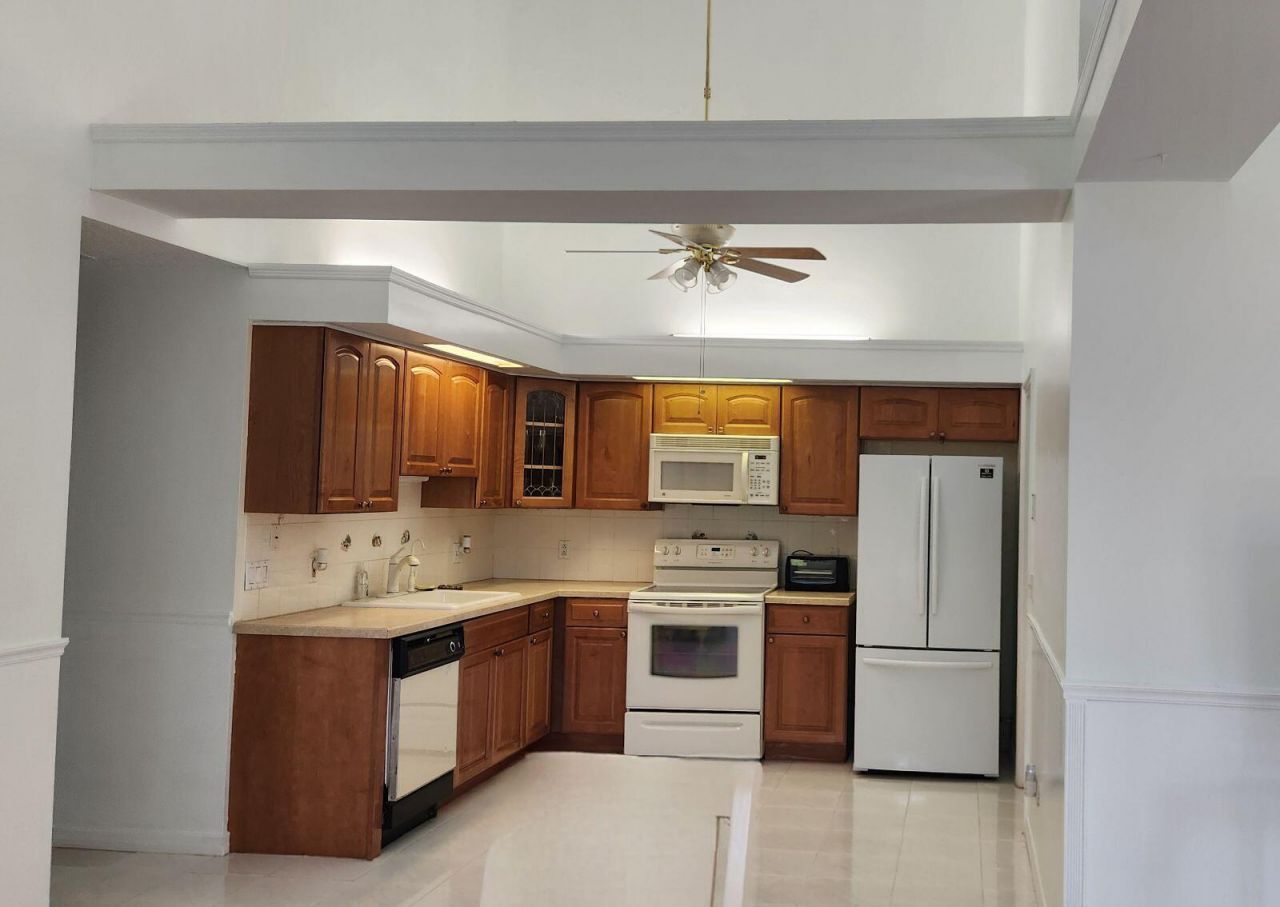 2607 SE Tropical East Circle E, Port Saint Lucie, FL 34952 Photo