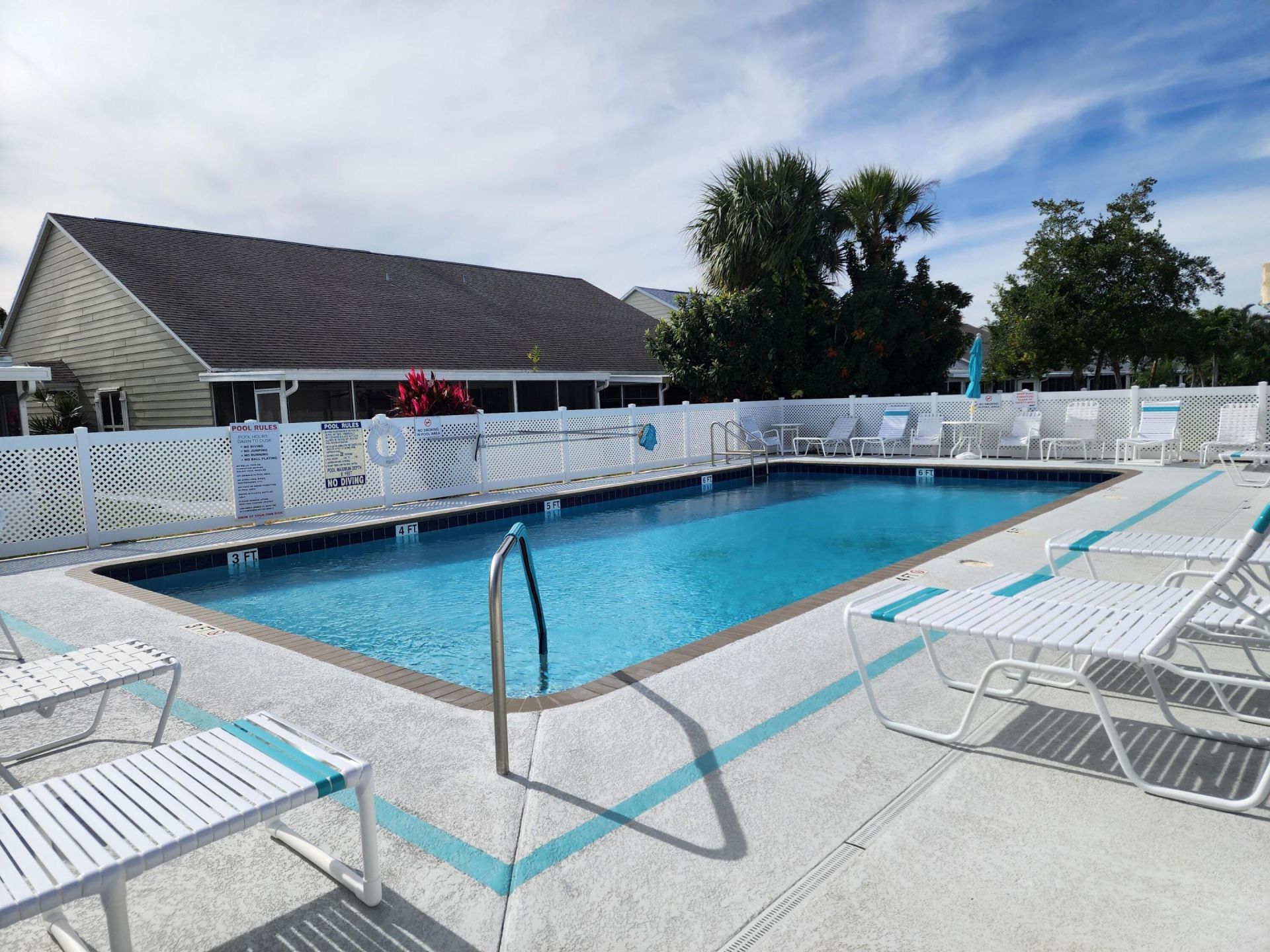 2607 SE Tropical East Circle E, Port Saint Lucie, FL 34952 Photo