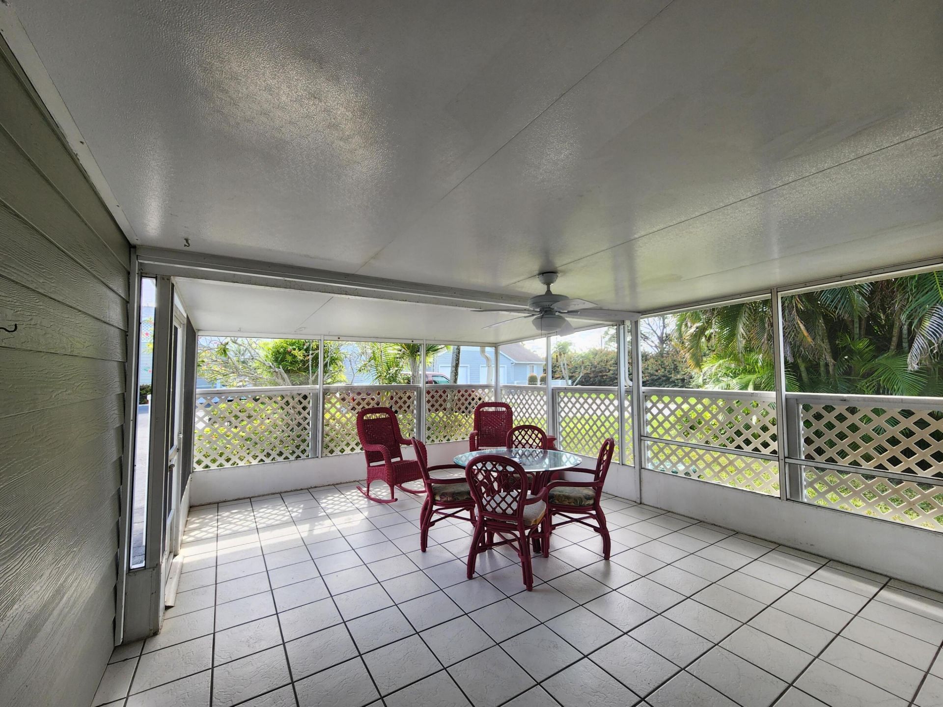 2607 SE Tropical East Circle E, Port Saint Lucie, FL 34952 Photo