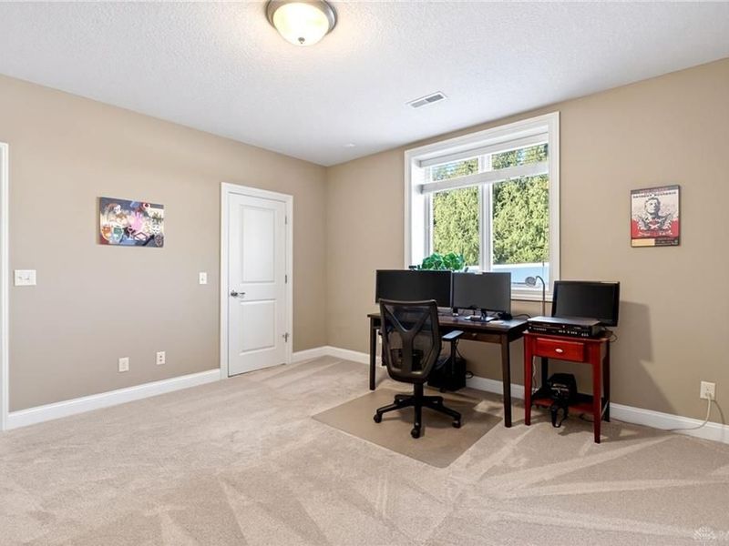 7293 Stone Ridge Drive, Clearcreek Township, OH 45066 Photo 66