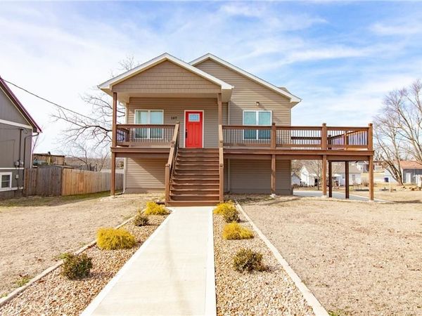 107 S Jefferson Avenue, Knob Noster, MO 65336