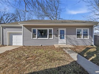 307 S 26th Street, Lexington, MO 64067