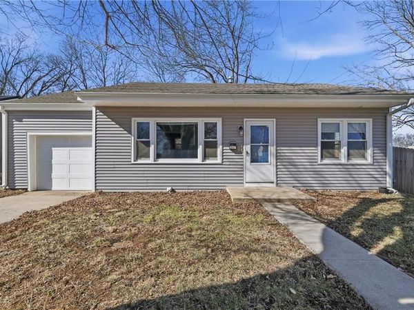 307 S 26th Street, Lexington, MO 64067