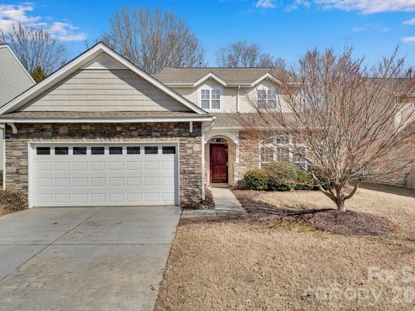 11012 Sedgemoor Lane, Charlotte, NC 28277
