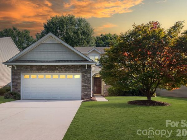 11012 Sedgemoor Lane, Charlotte, NC 28277