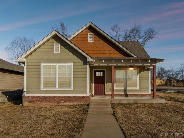 734 S Chickasaw Avenue, Claremore, OK 74017