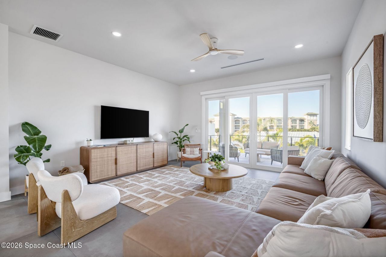 2050 S Atlantic Avenue , Cocoa Beach, FL 32931 Photo