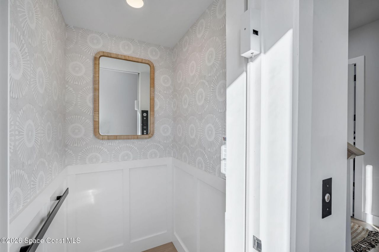 2050 S Atlantic Avenue , Cocoa Beach, FL 32931 Photo