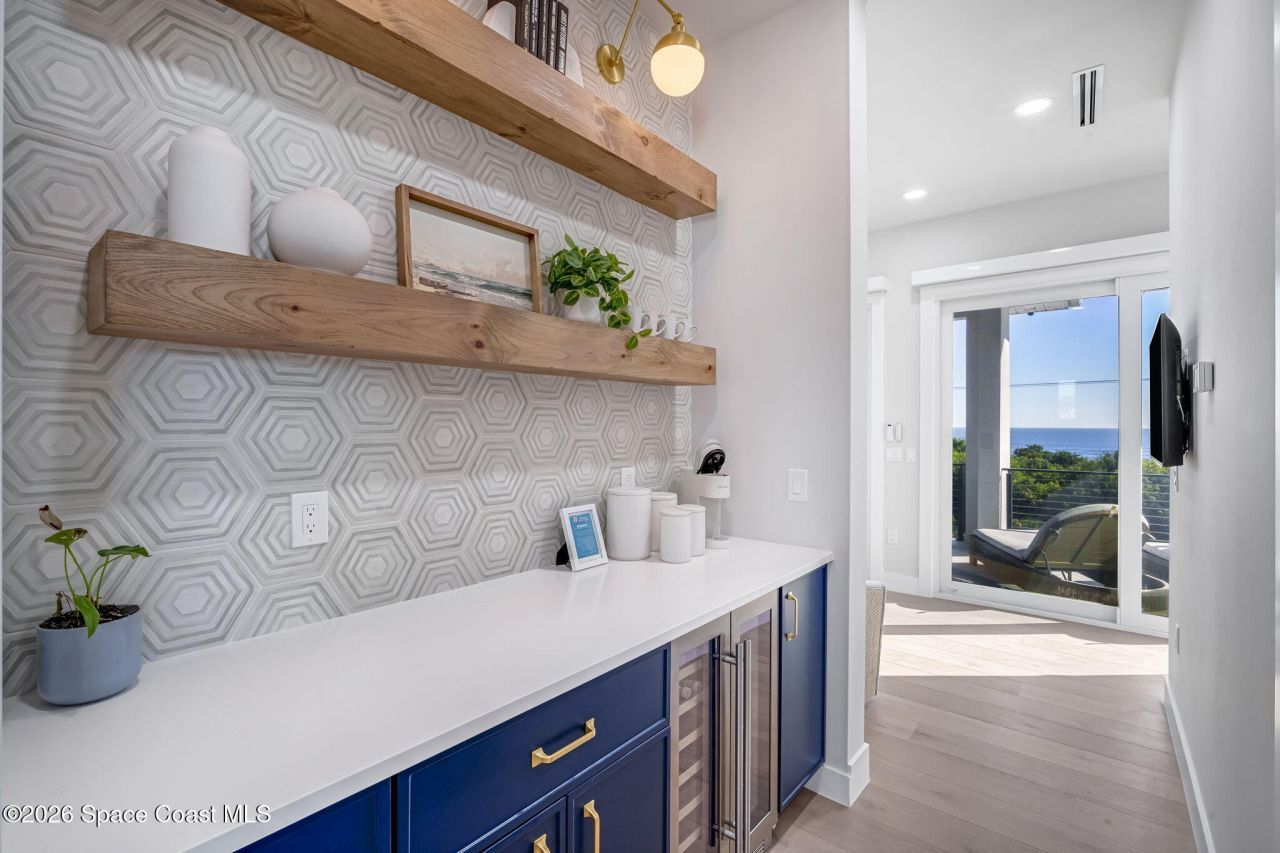 2050 S Atlantic Avenue , Cocoa Beach, FL 32931 Photo