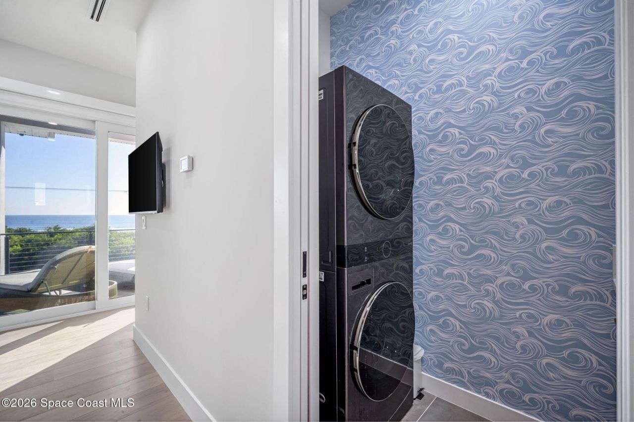 2050 S Atlantic Avenue , Cocoa Beach, FL 32931 Photo