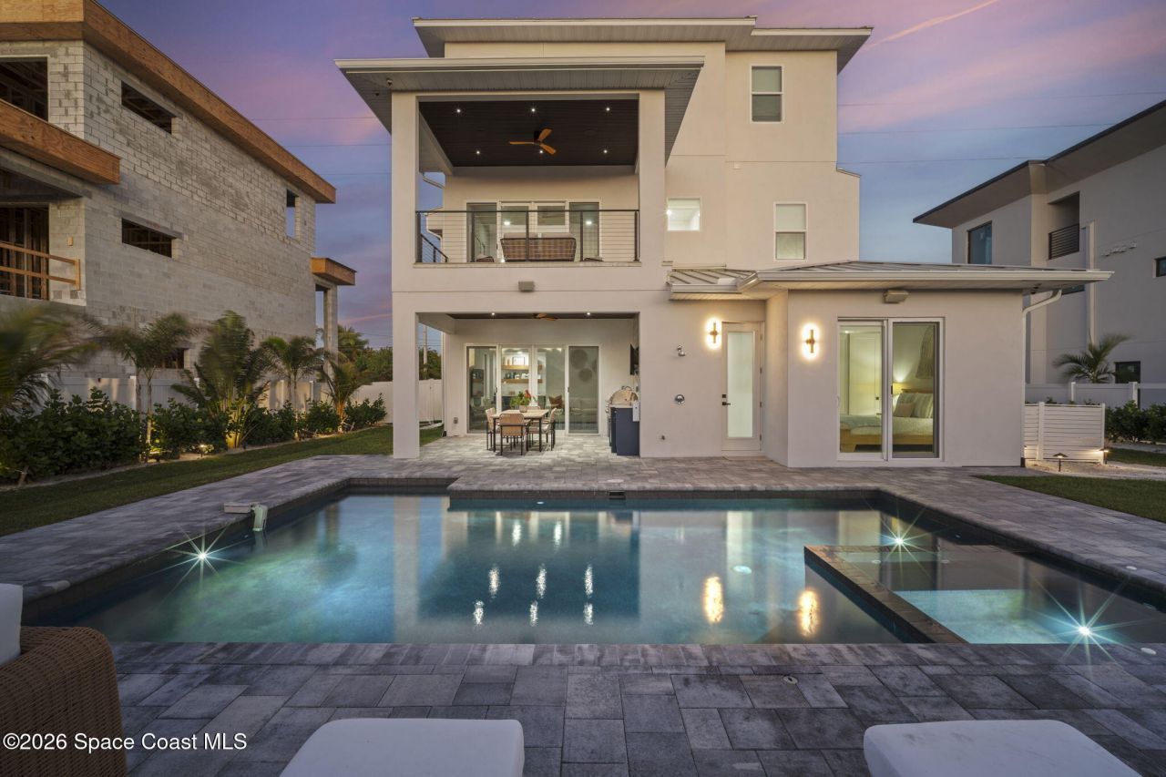 2050 S Atlantic Avenue , Cocoa Beach, FL 32931 Photo