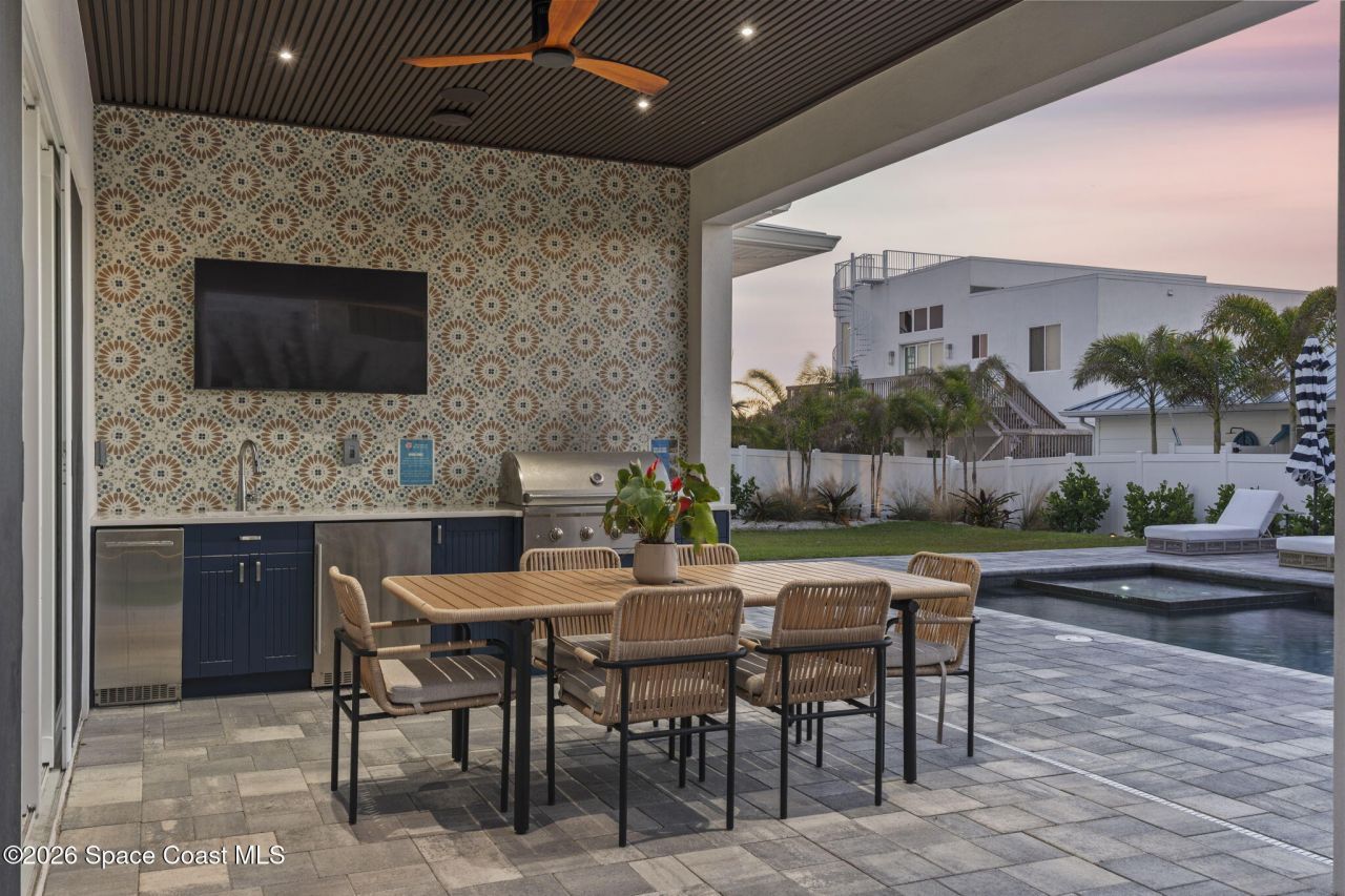 2050 S Atlantic Avenue , Cocoa Beach, FL 32931 Photo