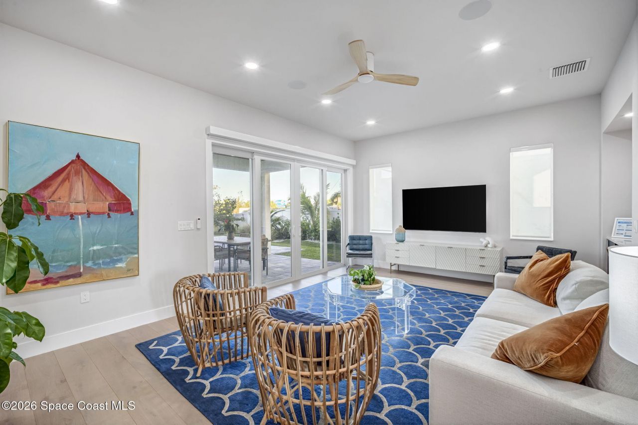 2050 S Atlantic Avenue , Cocoa Beach, FL 32931 Photo