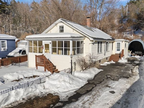 75 Electric St, Manchester, NH 03102