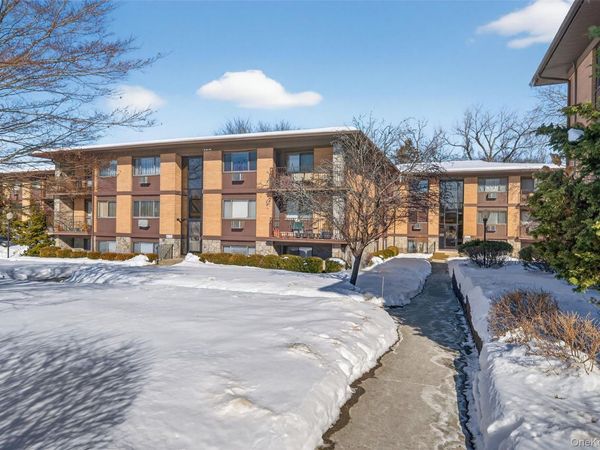 10 Oakwood Terrace , Unit 67, New Windsor, NY 12553