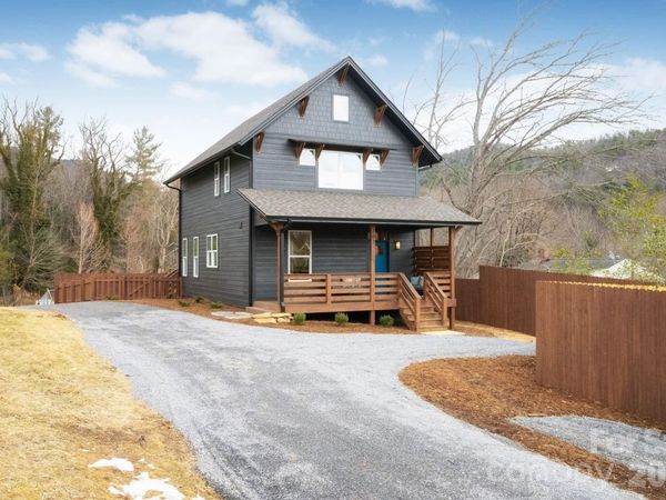 207 Ferrell Lane , Black Mountain, NC 28711