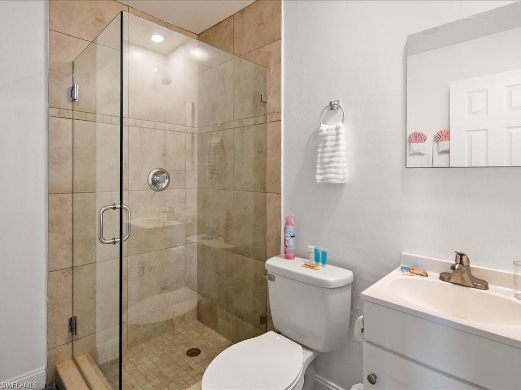 107 East Ave , Goodland, FL 34140 Photo