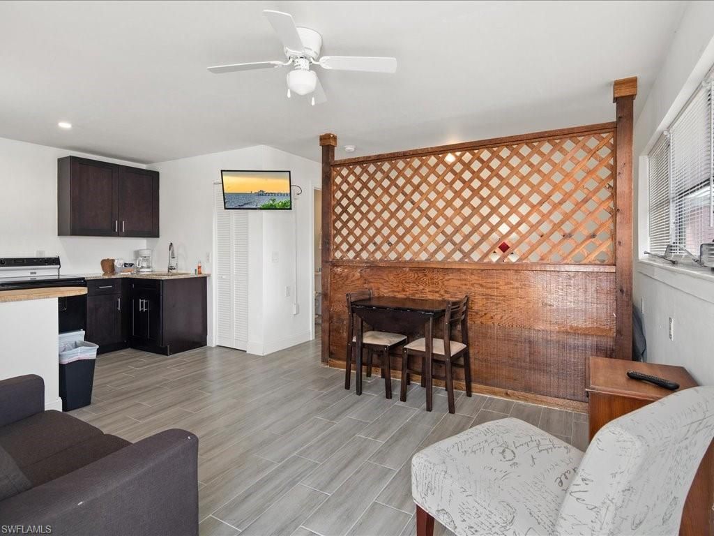 107 East Ave , Goodland, FL 34140 Photo