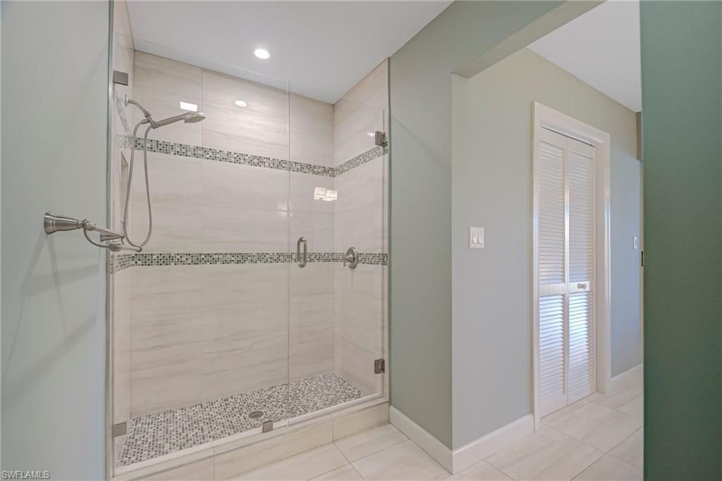 1070 6th St S, Unit 1070, Naples, FL 34102 Photo