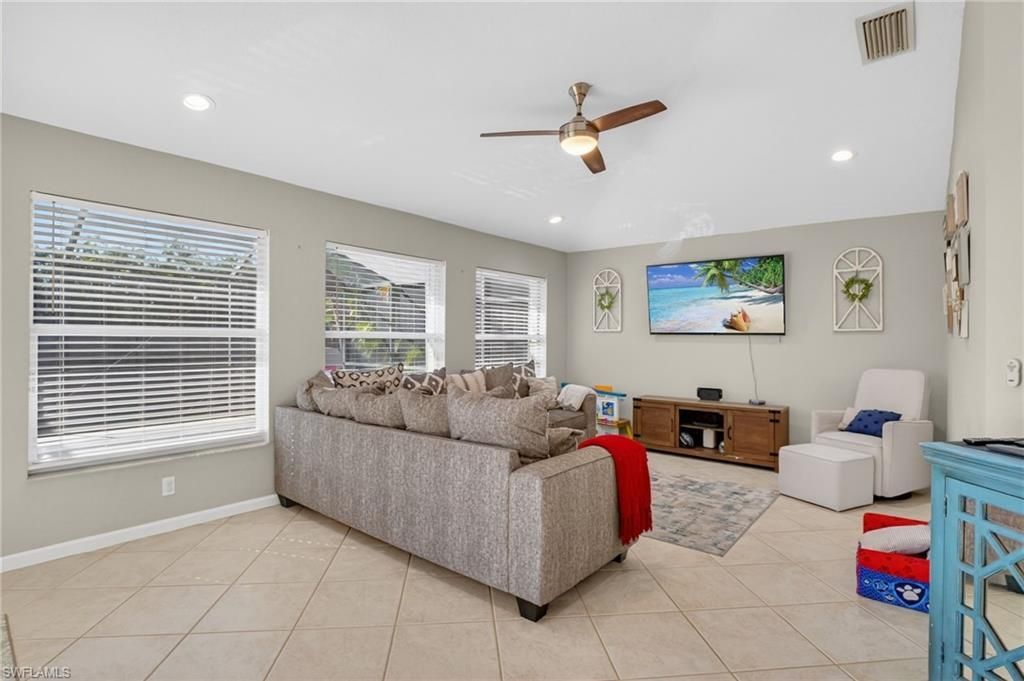 22830 Snaptail Ct, Estero, FL 33928 Photo