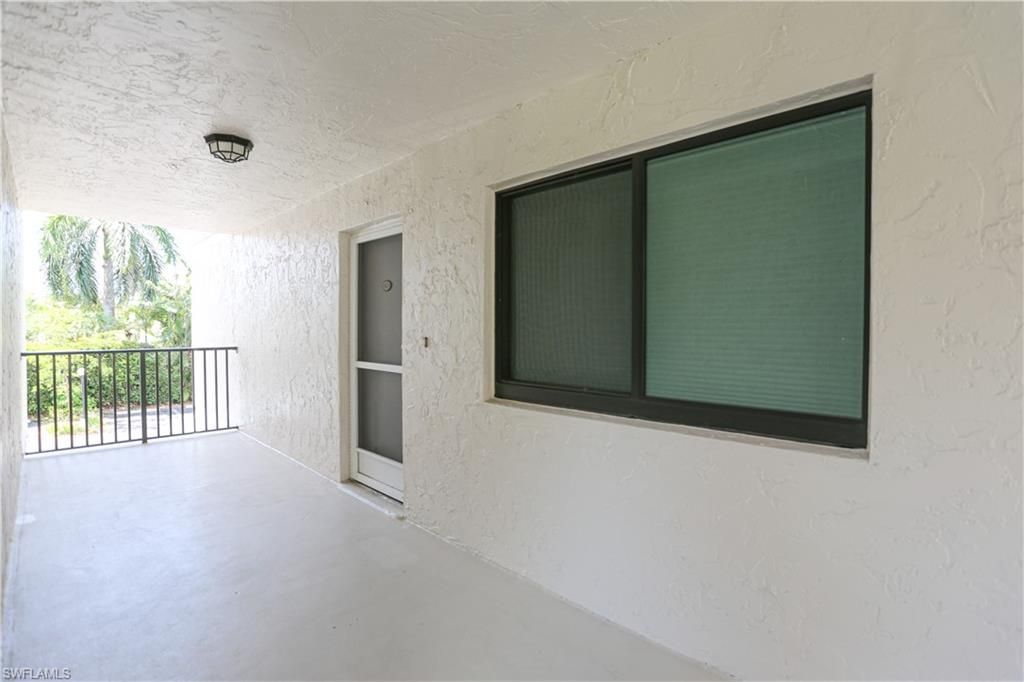 788 Park Shore Dr , Unit D27, Naples, FL 34103 Photo