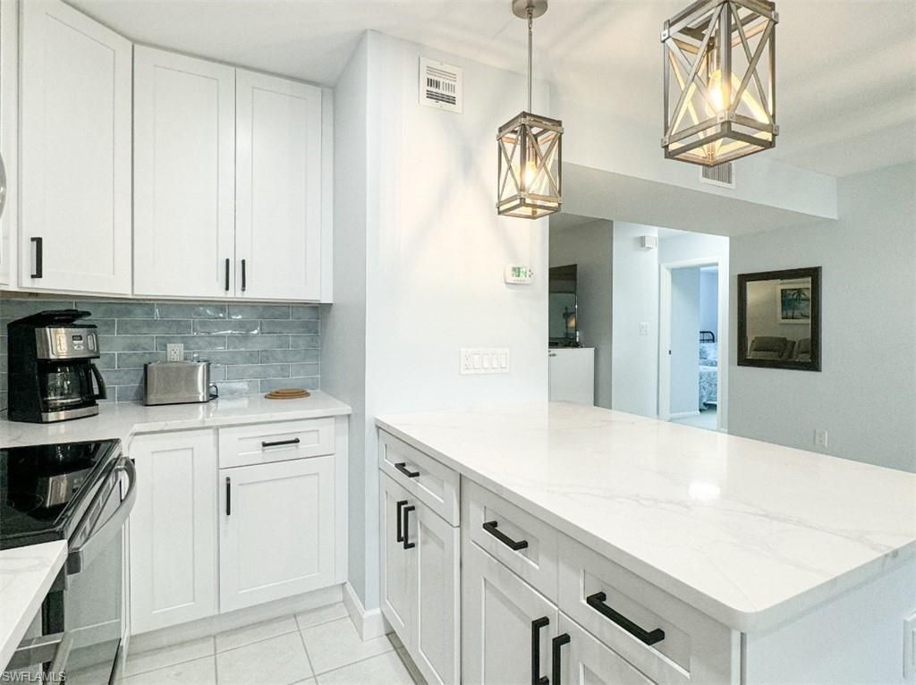 788 Park Shore Dr , Unit D27, Naples, FL 34103 Photo