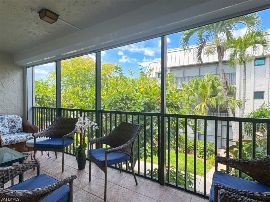 788 Park Shore Dr , Unit D27, Naples, FL 34103 Photo