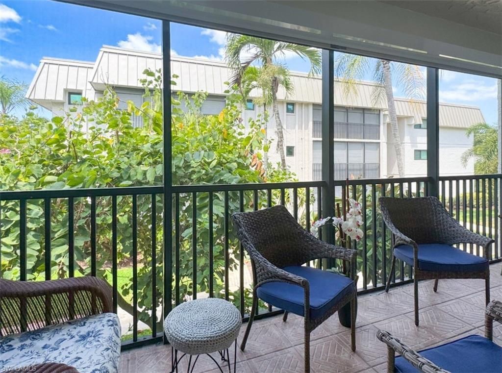 788 Park Shore Dr , Unit D27, Naples, FL 34103 Photo