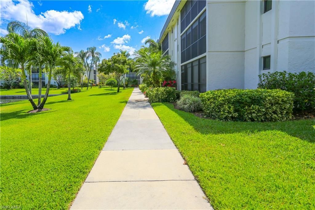 788 Park Shore Dr , Unit D27, Naples, FL 34103 Photo