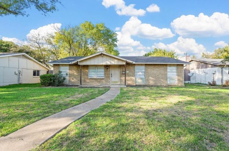 805 Northshore Drive, Garland, TX 75040 Main Photo