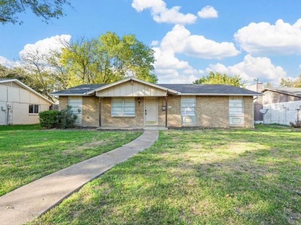 805 Northshore Drive, Garland, TX 75040