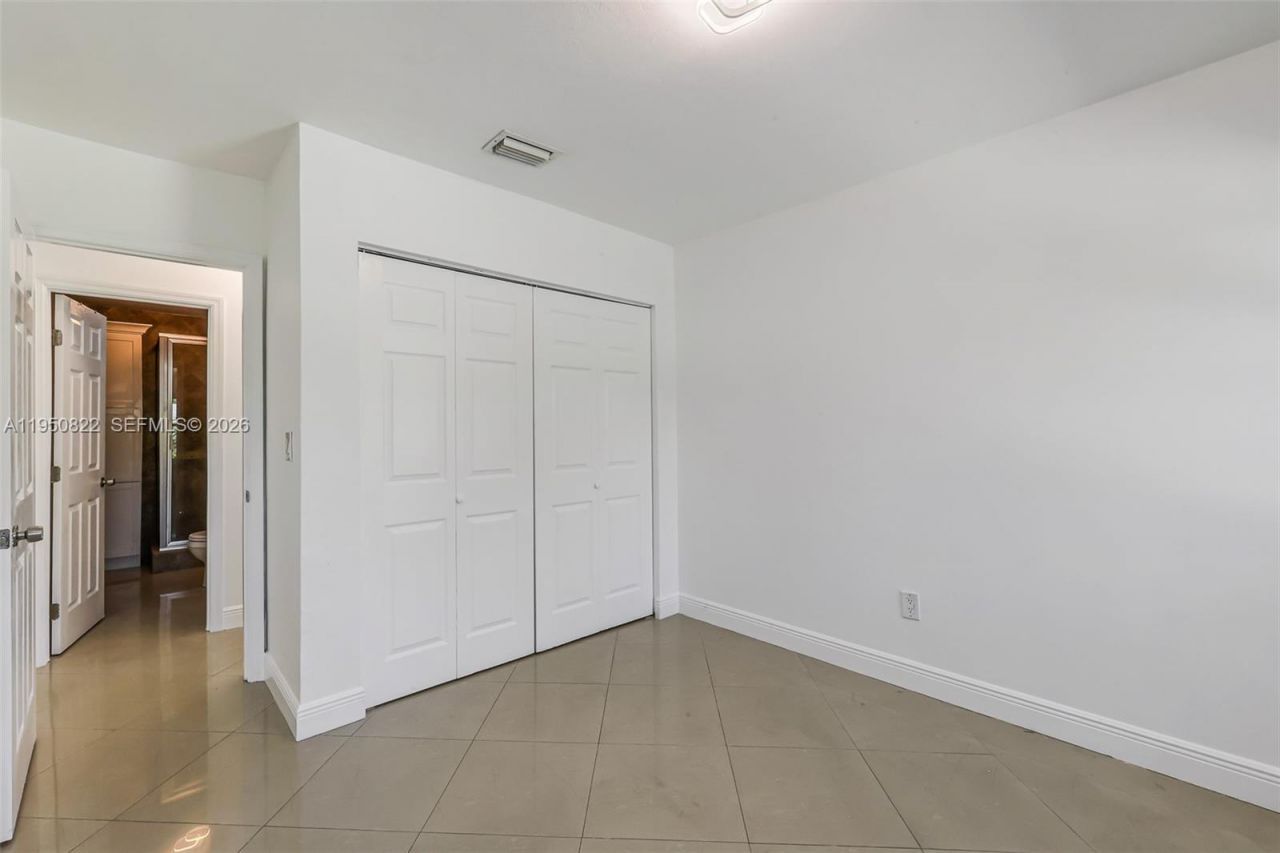 200 Carlisle Dr, Miami Springs, FL 33166 Photo