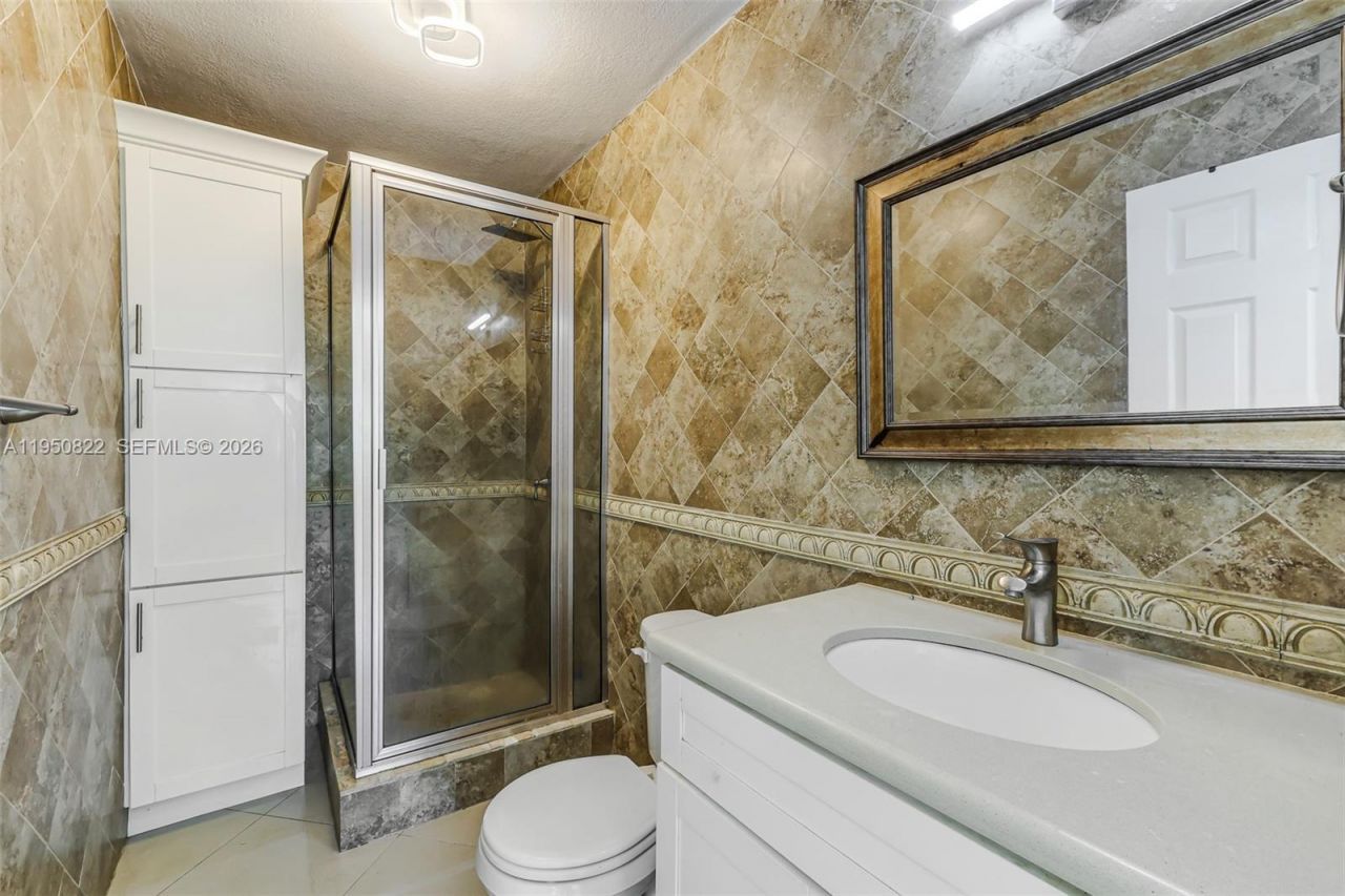 200 Carlisle Dr, Miami Springs, FL 33166 Photo