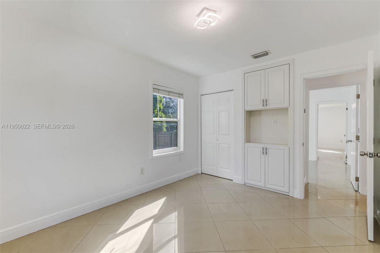 200 Carlisle Dr, Miami Springs, FL 33166 Photo