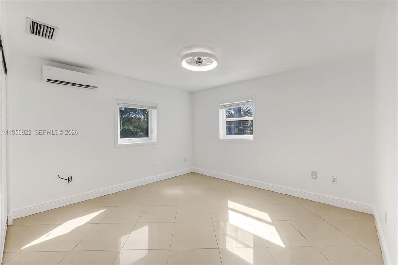 200 Carlisle Dr, Miami Springs, FL 33166 Photo