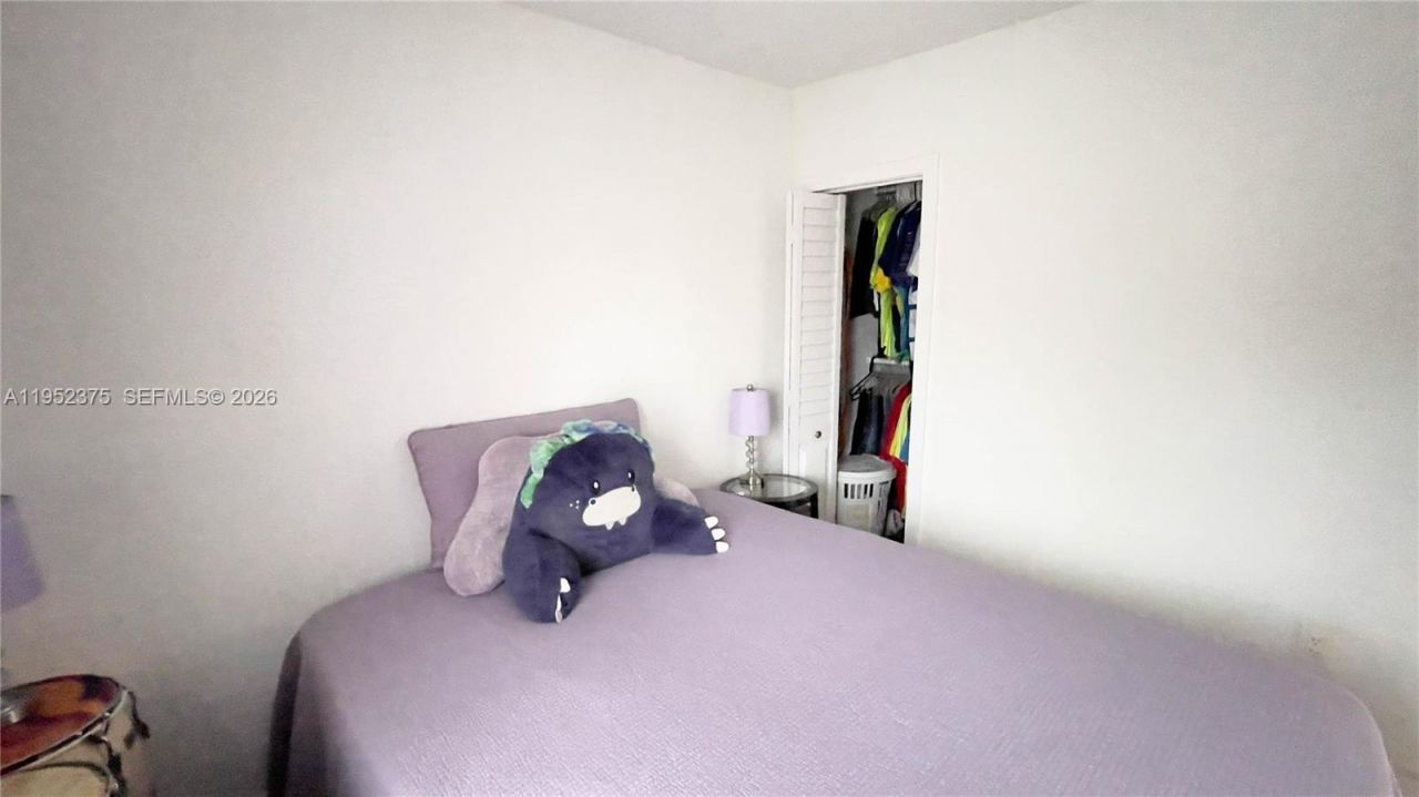 3176 NW 59th St, Miami, FL 33142 Photo