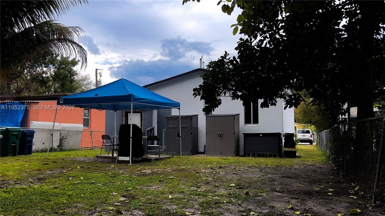 3176 NW 59th St, Miami, FL 33142 Photo