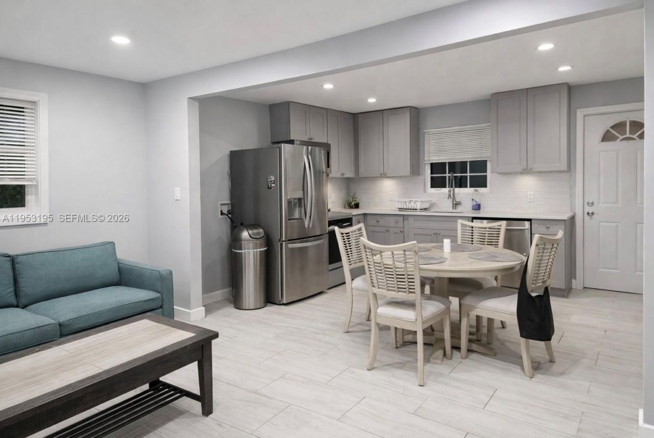 607 SW 10th St, Fort Lauderdale, FL 33315 Photo