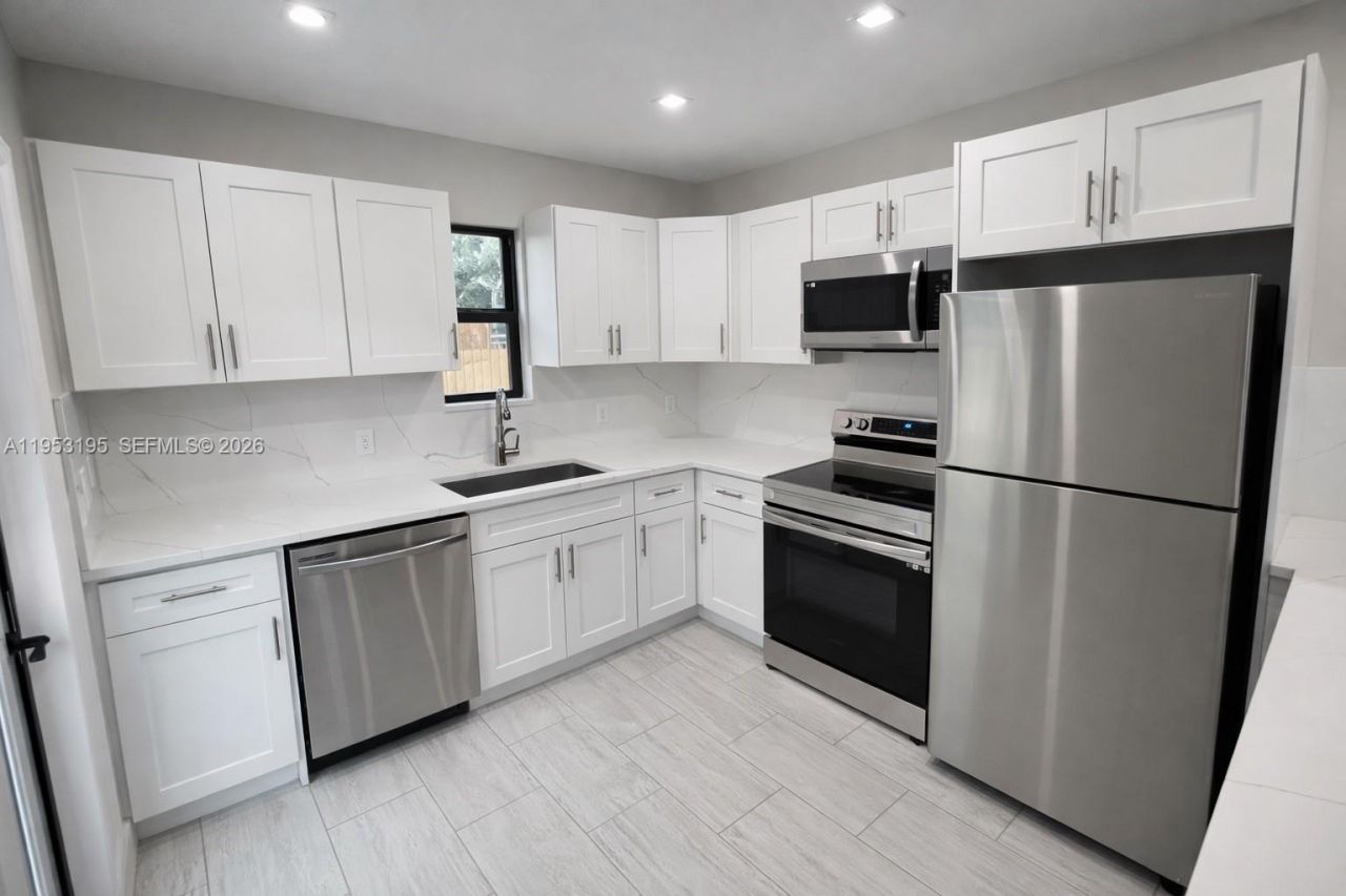 607 SW 10th St, Fort Lauderdale, FL 33315 Photo