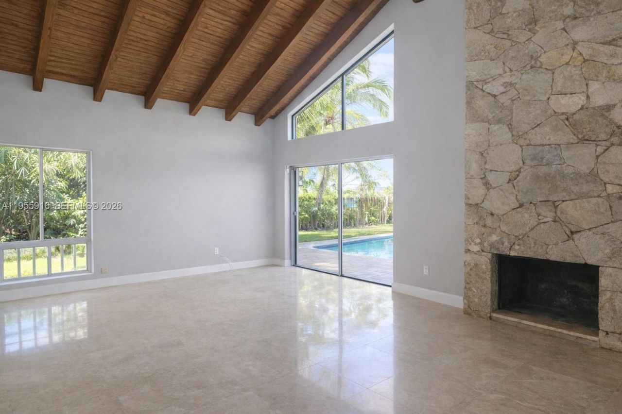 13505 SW 104th Ter, Miami, FL 33186 Photo