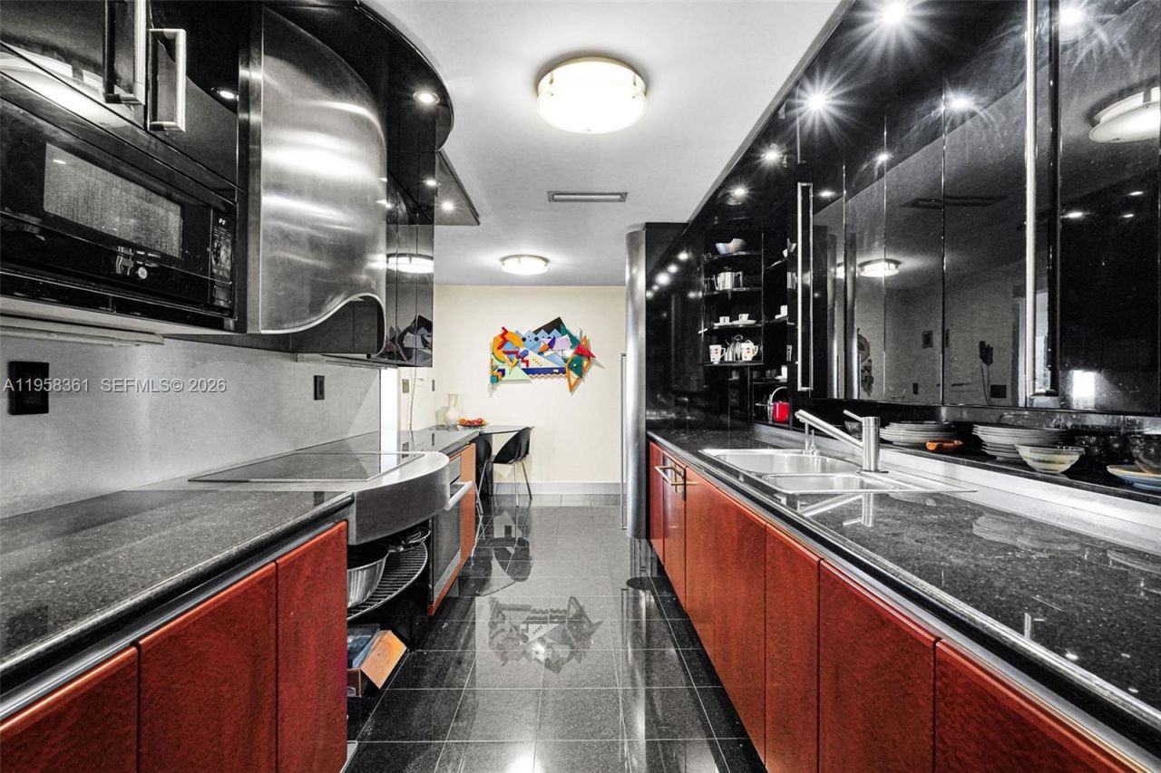 1 Grove Isle Dr, Unit A1110, Miami, FL 33133 Photo