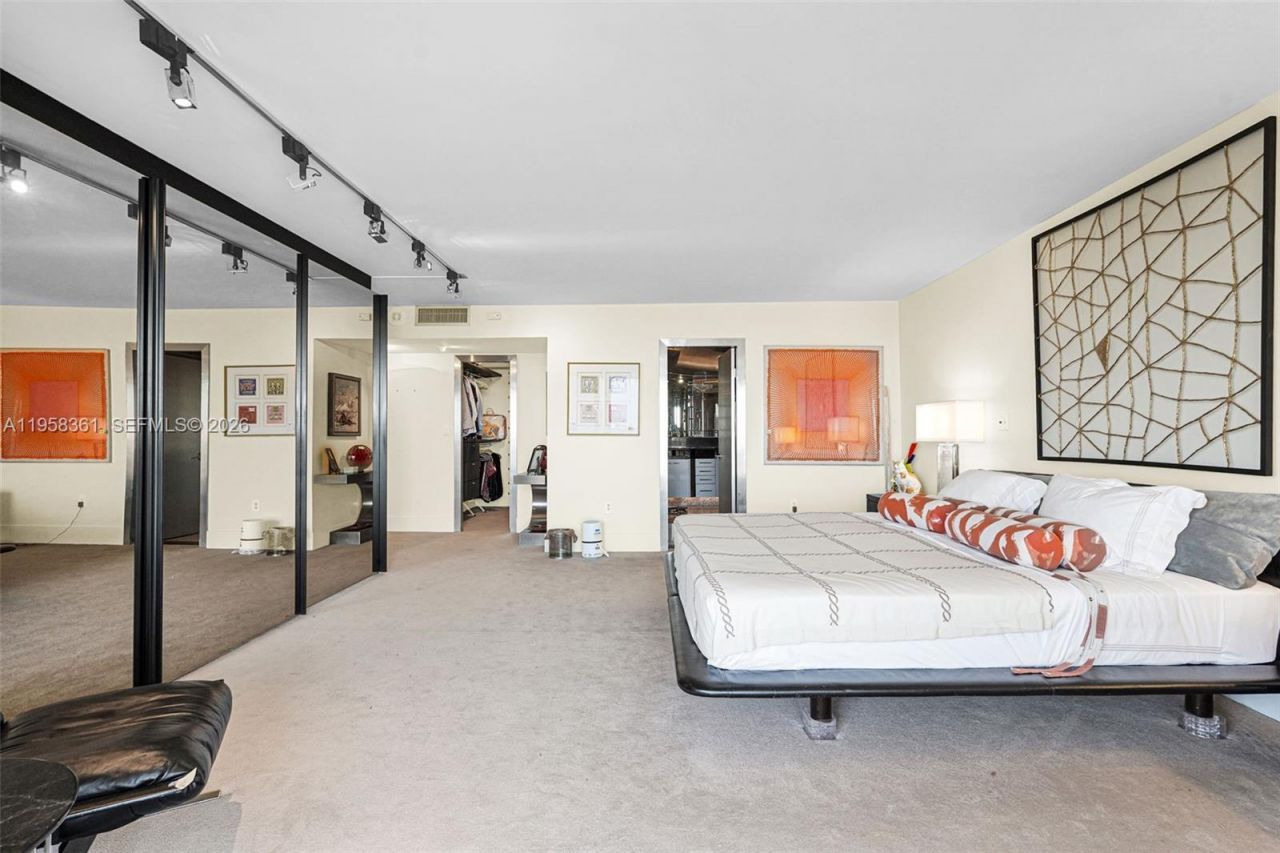 1 Grove Isle Dr, Unit A1110, Miami, FL 33133 Photo