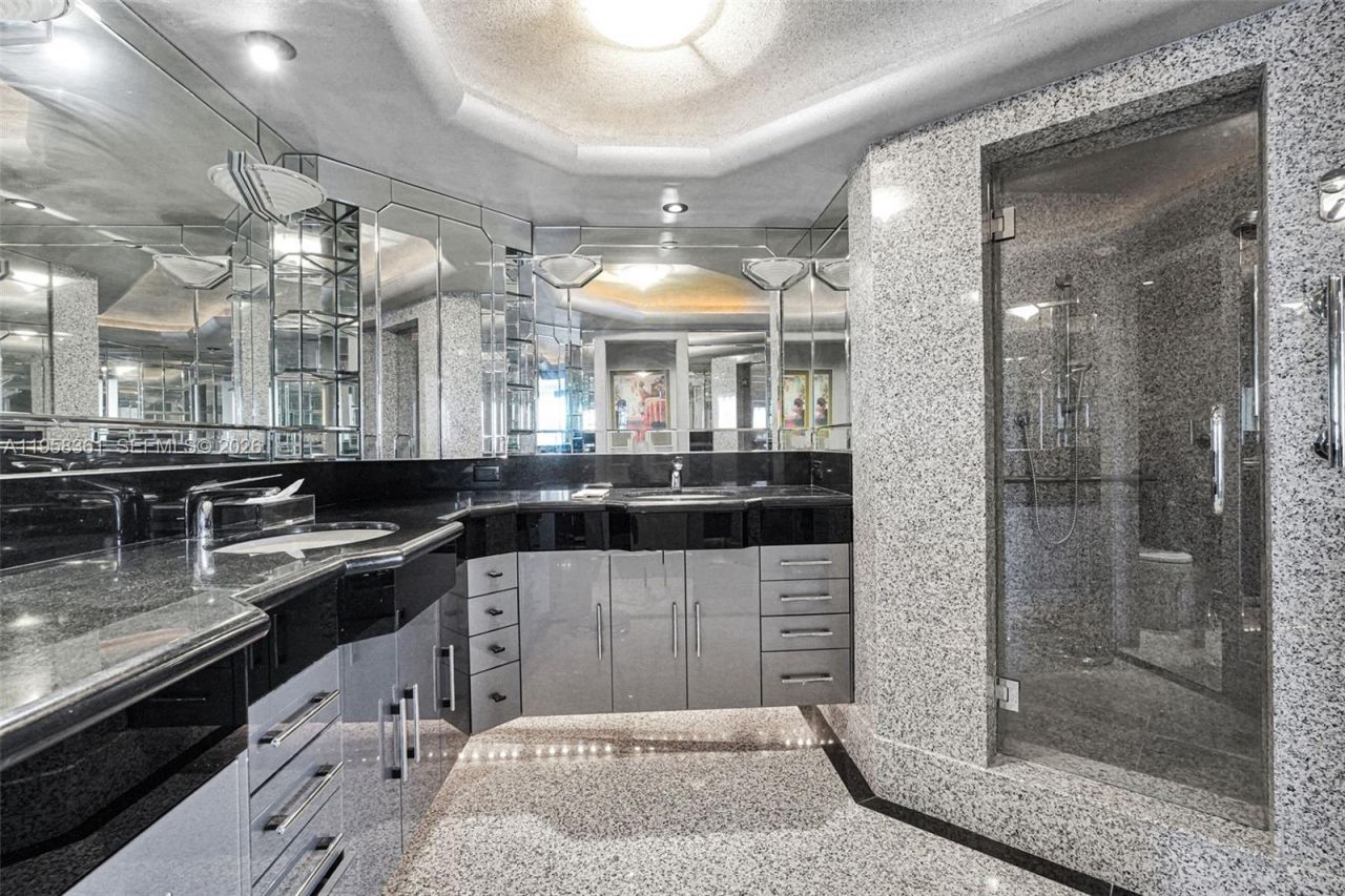 1 Grove Isle Dr, Unit A1110, Miami, FL 33133 Photo