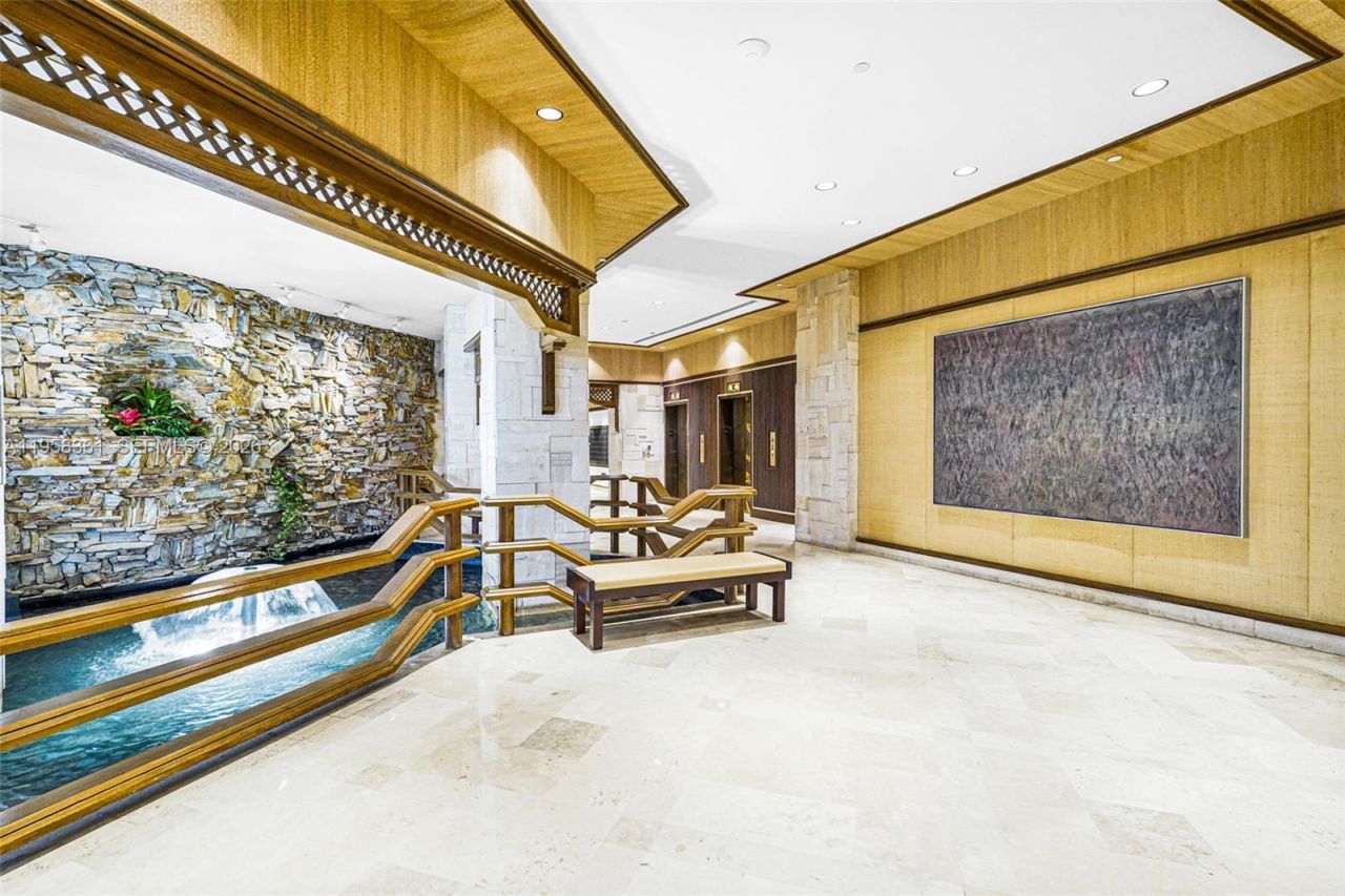 1 Grove Isle Dr, Unit A1110, Miami, FL 33133 Photo