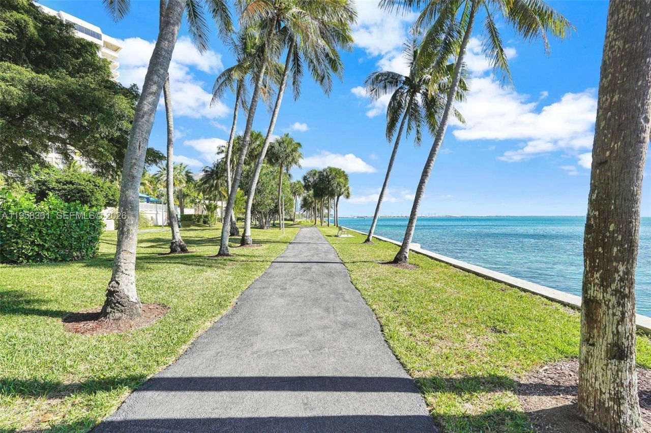 1 Grove Isle Dr, Unit A1110, Miami, FL 33133 Photo