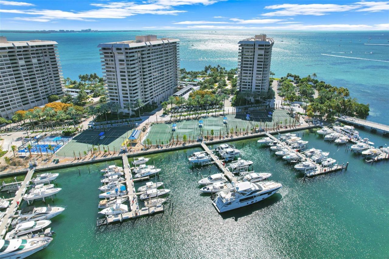 1 Grove Isle Dr, Unit A1110, Miami, FL 33133 Photo